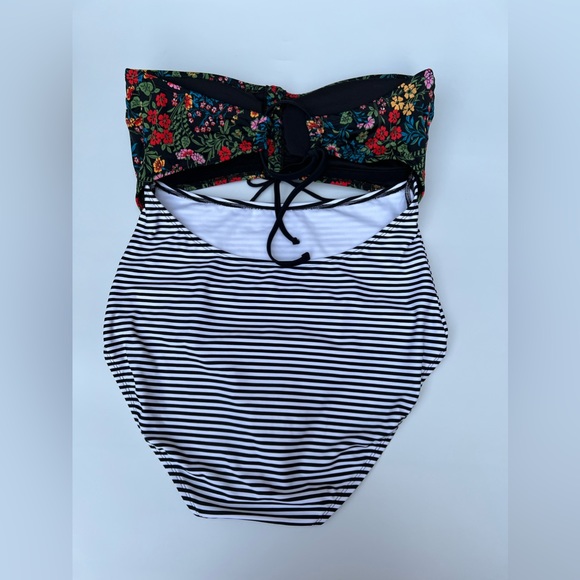 TIME AND TRU MISSY 1PC SWIMSUIT - Picture 3 of 12